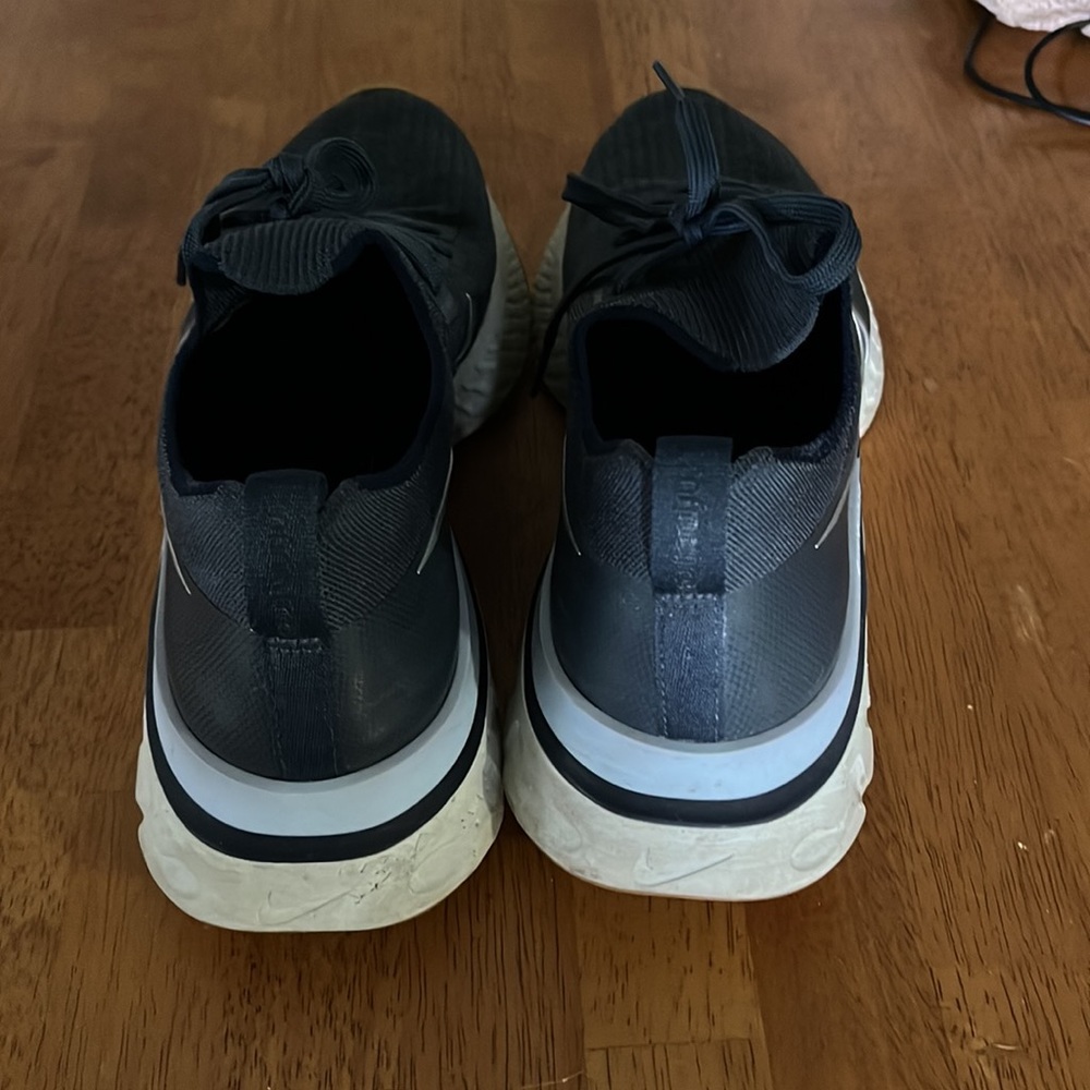 Nike React Infinity - image 4